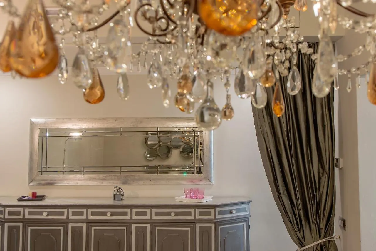 Florencia Luxury Apartament 0*, Florence Italy