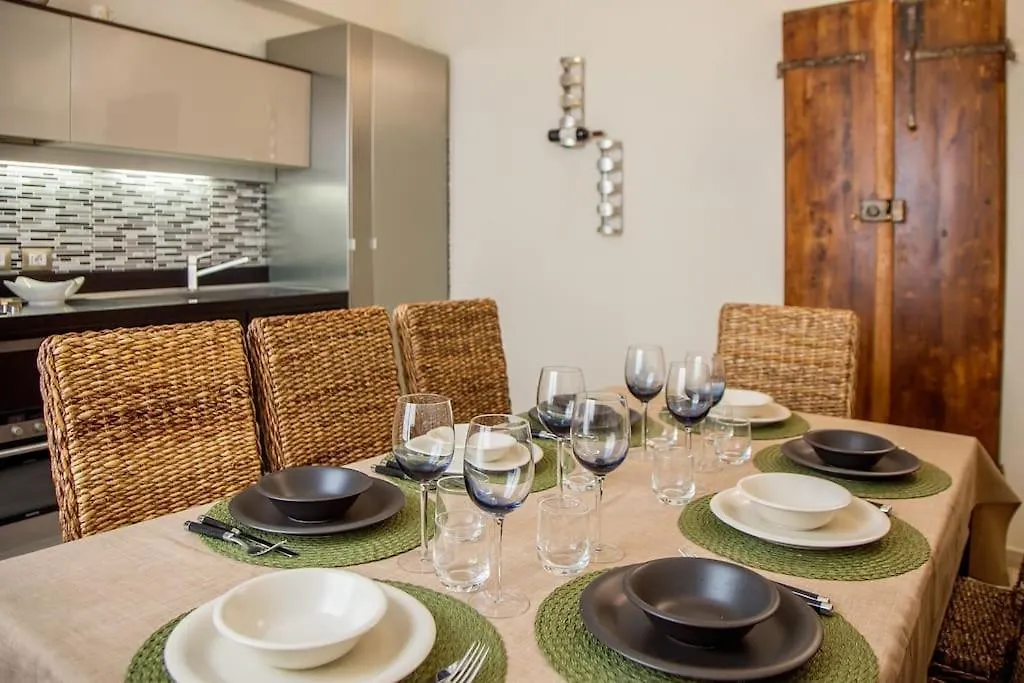 Florencia Luxury Apartament 0*, Florence Italy