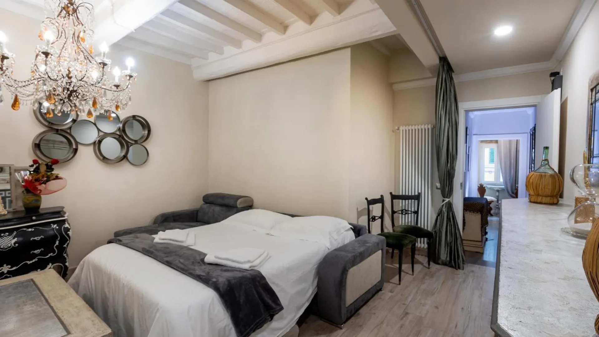 Apartment Florencia Luxury Apartament